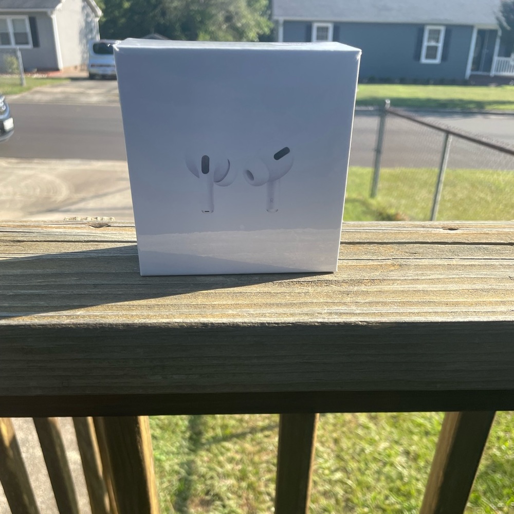 AirPod pros